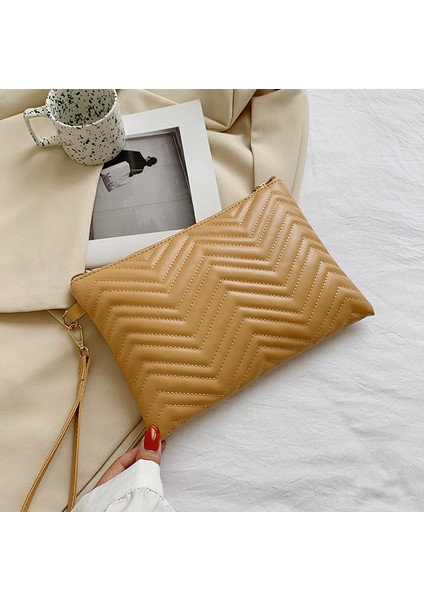 2 Trendy Yüksek Kaliteli Yumuşak Flanel Çanta Leopar Baskı Günlük Bileklik Manşonlar Kadın Açık Parti Cüzdan Akşam Bilek Çantalar (Yurt Dışından) fırsatları