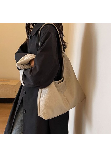 Siyah Yeni Trendy ve Moda Kadın Çanta Tarzı Hakiki Deri Omuz Çantasımoda Çanta (Yurt Dışından)