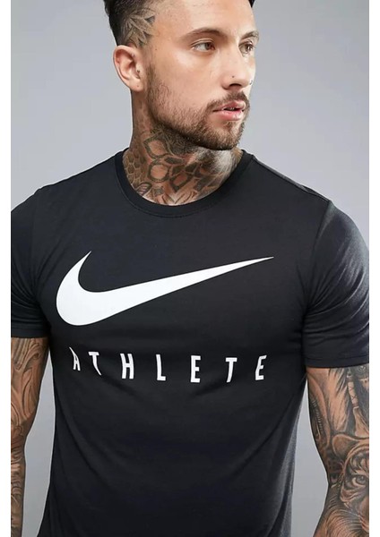 Dri-Fit Training Swoosh Standart Kesim Siyah Erkek Tişört