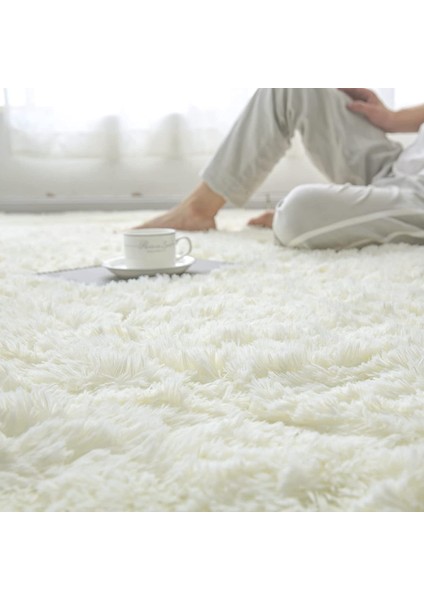 Tüy Dökmez Tavşan Tüyü Post Halı Krem fiyatları