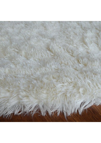 Tüy Dökmez Tavşan Tüyü Post Halı Krem fırsatları