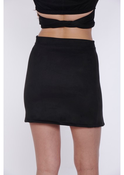 Süet Yırtmaç Detaylı Mini Etek fırsatları