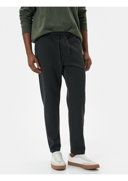 Beli Bağcıklı Pantolon Slim Fit Cep Detaylı Katlı Paça modelleri