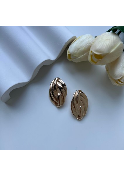 Gold Oval Vintage Küpe