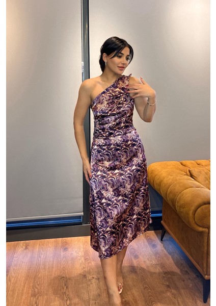Mor Vücuda Oturan Midi Tek Omuz Saten Elbise modelleri