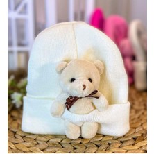 Designer Kışlık Renkli Ayıcıklı Bere Unisex Krem Renk Standart Beden