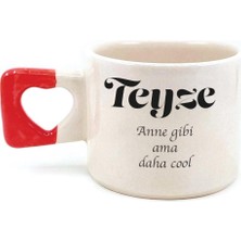 Mor Mürekkep Teyze Baskılı Kırmızı Kulplu Kalp Kupa