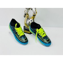 Lion Yeni Model Bilekli Streç Çocuk Garson Erkek Futbol Krampon