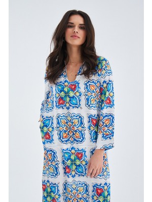 Peraluna RIA CAFTAN Çini Desenli 123 CM Derin Yırtmaçlı Saten Kadın Kaftan - Çok Renkli