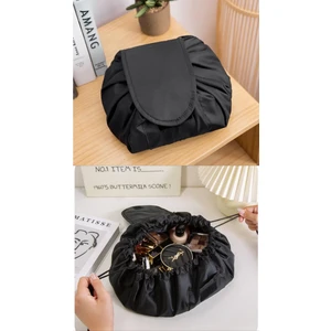 Siyah Büzgülü Makyaj Çantası