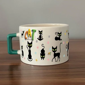 Mor Mürekkep Cat Love Baskılı Yeşil Kulplu C Fincan