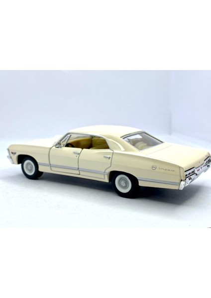 Çek Bırak 1967 Chevrolet Impala ( Krem ) Oyuncak Araba fırsatları