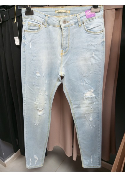 Açık Mavi Bol Likralı % 100 Denim Taşlanmış Yıkanmış Yırtık Model Yüksek Bel Mom Jeans Pantolon fiyatları