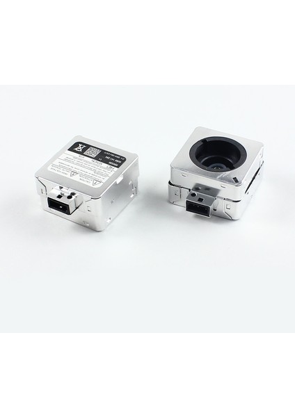 Rockeybright D1S Gizli Ampul Adaptörü Xenon Kafa Lambası Ateşleyici Araba Ampul Tutucu D2S Xenon Ampuller Gizli Far Için Soket Adaptör Tabanı (Yurt Dışından)
