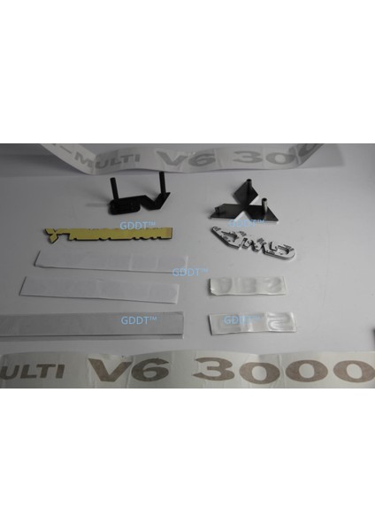 Arka Lisans Lambası B Tarzı 1 Parça V6 Rozeti Pajero Bonnet Sticker Montero Için Vücut Logosu Shogun V33 V32 V31 Lisans Harfleri Grille Logo Için Io (Yurt Dışından) fırsatları