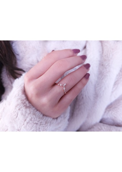 Markiz Kesim Pırlantalı Arwen Yüzük 0404R0400 fırsatları