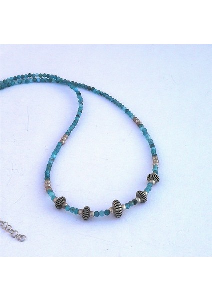 Yzcjeweler Doğaltaş Kolye 925 Ayar Gümüş Aparatlı Apatit Taşı Kolye(2mm.taş Büyüklüğü) fiyatları