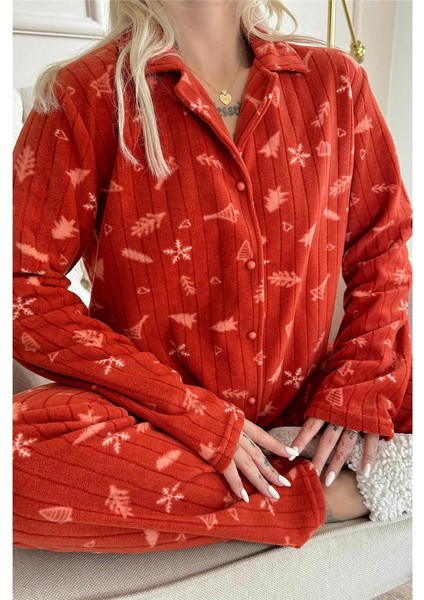 Turunç Tane Desenli Önden Düğmeli Peluş Polar Pijama Takımı