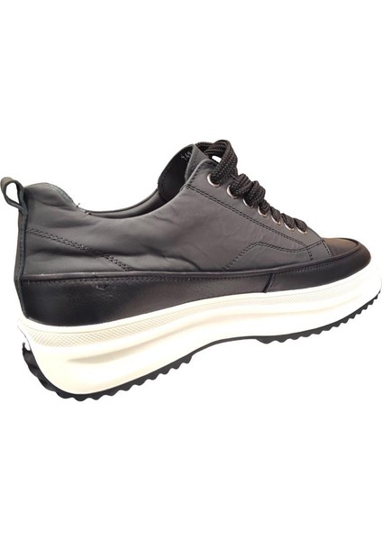 18407 Hafif Taban Deri Sneaker Erkek Spor Ayakkabı