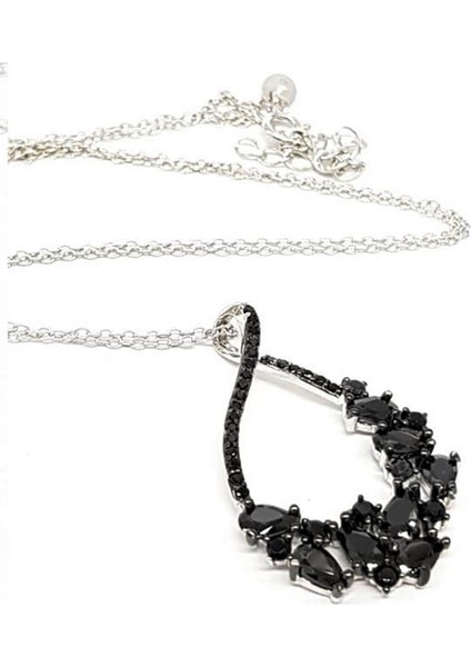 Oniks Taşlı Gümüş Bayan Şık Kolye