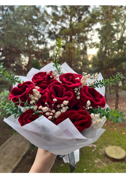 Örgü Kırmızı Gül Buketi,kırmızı Gül,el Yapımı Örgü Çiçek Buketi,anneye,sevgiliye,öğretmene Hediye fırsatları