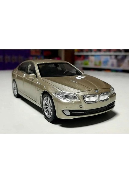 Bmw M5 1/36 Ölçek Bal Diecast Çek Bırak Metal Model Araba