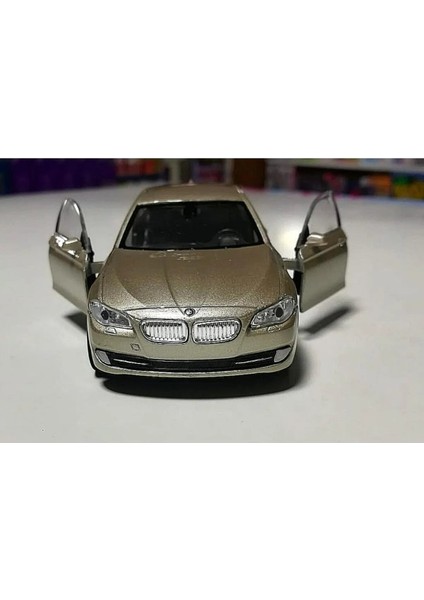 Bmw M5 1/36 Ölçek Bal Diecast Çek Bırak Metal Model Araba