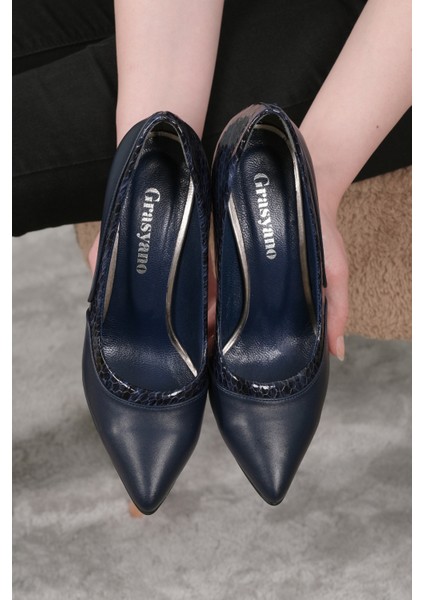 Hakiki Deri Stiletto Lacivert Topuklu Ayakkabı - 7,5 Cm İnce Topuk Sivri Burun - El İşçiliği Rugan Yılan Desen Premium Deri GRS004-LC