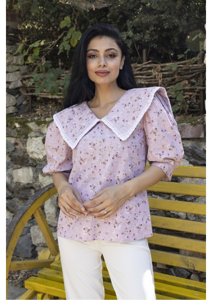 Yakalı Pudra Zemin Pembe Çiçekli Balon Kol Poplin Bluz