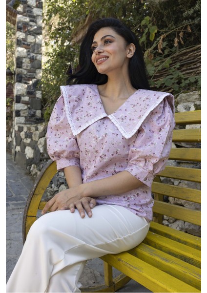 Yakalı Pudra Zemin Pembe Çiçekli Balon Kol Poplin Bluz fiyatları