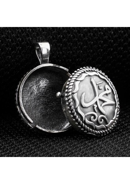 925 Ayar Gümüş Çift Taraflı Muhammed Yazılı Açılabilir Kolye Ucu