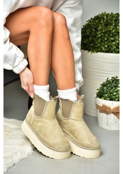 R612055302 Bej/bej Süet Içi Tüylü Kalın Tabanlı Yarım Kadın Bot modelleri