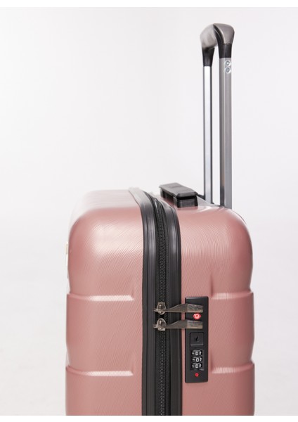 Açık Pembe 33X54X22 cm Kabin Boy Çekçekli Sert Valiz Ox One Lıne fırsatları