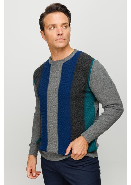 Erkek Sıfır Yaka Önü Renkli Yürütmeli Yün Kazak Füme