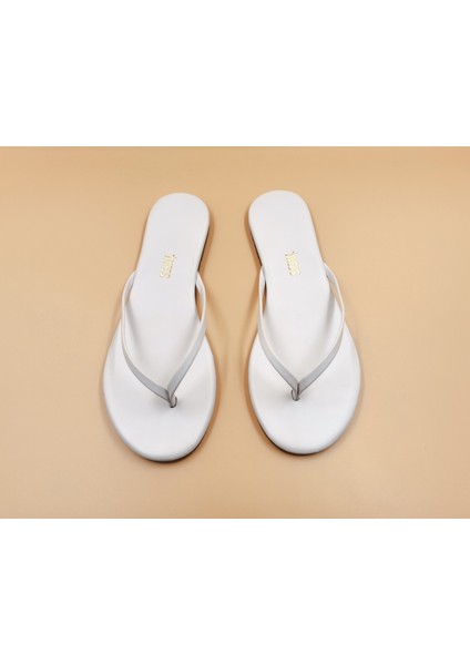 Klasik Kadın Topuksuz Beyaz Parmak Arası Terlik fırsatları