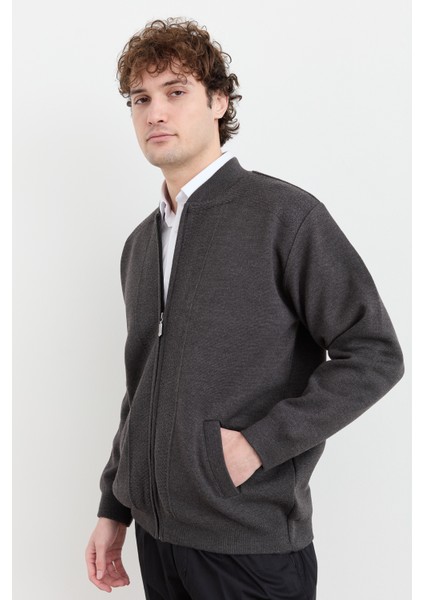 Erkek Hakim Yaka Çelik Örgü Astarlı Yün Mont Gri