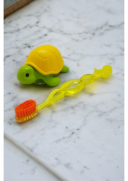 Sarı Kids 3-7 Yaş Diş Fırçası ve Flipper Hijyenik Saklama Kabı Seti - Kaplumbağa Figürlü
