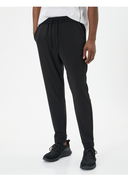 Jogger Eşofman Altı Beli Bağcıklı Cep Detaylı modelleri
