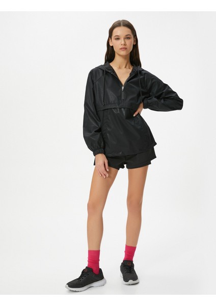 Spor Yarım Fermuarlı Kapüşonlu Sweatshirt Parlak Kumaş Cepli