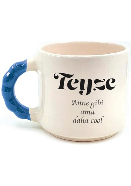 Teyze Baskılı Mavi Kulplu Boncuk Kupa