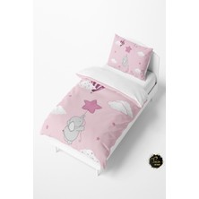 Talia Home Pembe Yıldız Tutan Fil Desenli Bebek ve Çocuk Nevresim Takımı TLAN-075