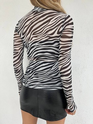 MST Clothing Zebra Desenli Dik Yaka Uzun Kollu Tül Bluz