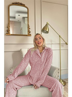 Pijama Evi Pembe Lune Desenli Önden Düğmeli Peluş Polar Pijama Takımı