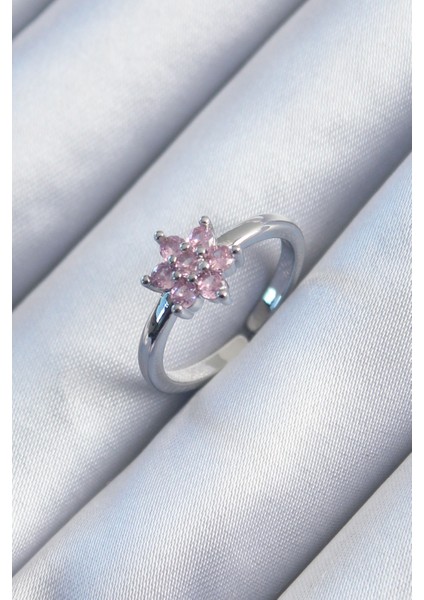 Pirinç Gümüş Renk Pembe Lotus Model Kadın Yüzük