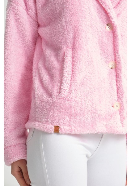 Pembe Düğmeli Kadın Peluş Ceket