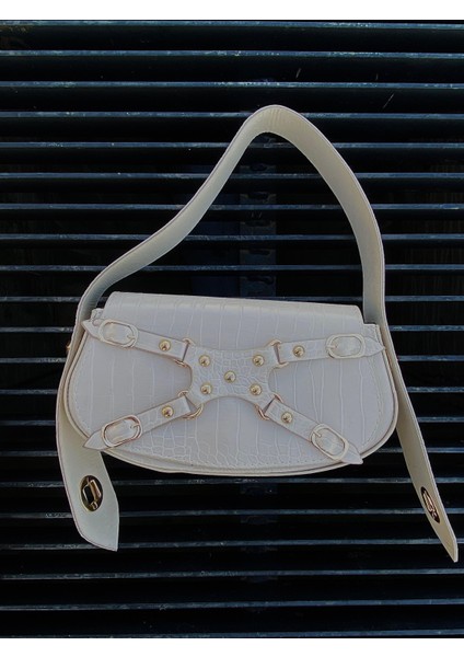 Kroko Desen Özel Kilit Sistemli Kadın Omuz Çantası