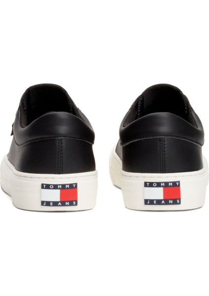 TJM VULC. SKATE DERBY ESS Siyah Erkek Sneaker fırsatları