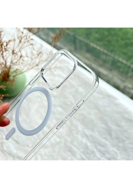Apple iPhone 14 Pro Kılıf Şeffaf Sararmaz Kristal Magsafe Altı Açık Sert Pc Premium Kapak