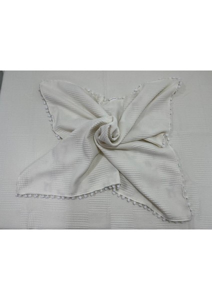 Muslin Kumaş ,pikeli ve Ponponlu , %100 Pamuklu Çok Amaçlı Bebek Battaniyesi