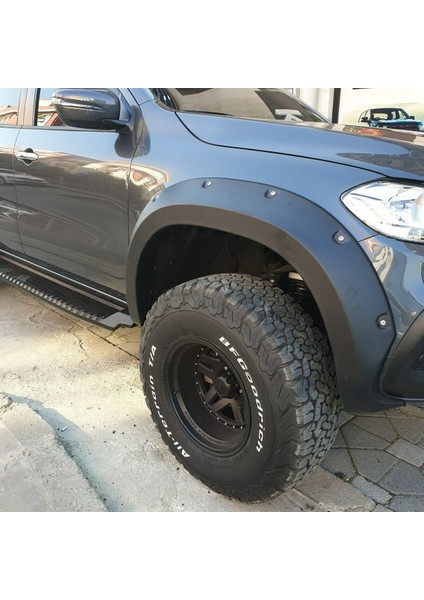 Mercedes X-Class Uyumlu Çıkıntılı Civatalı Çamurluk Kaplama Çift Depo Dodik